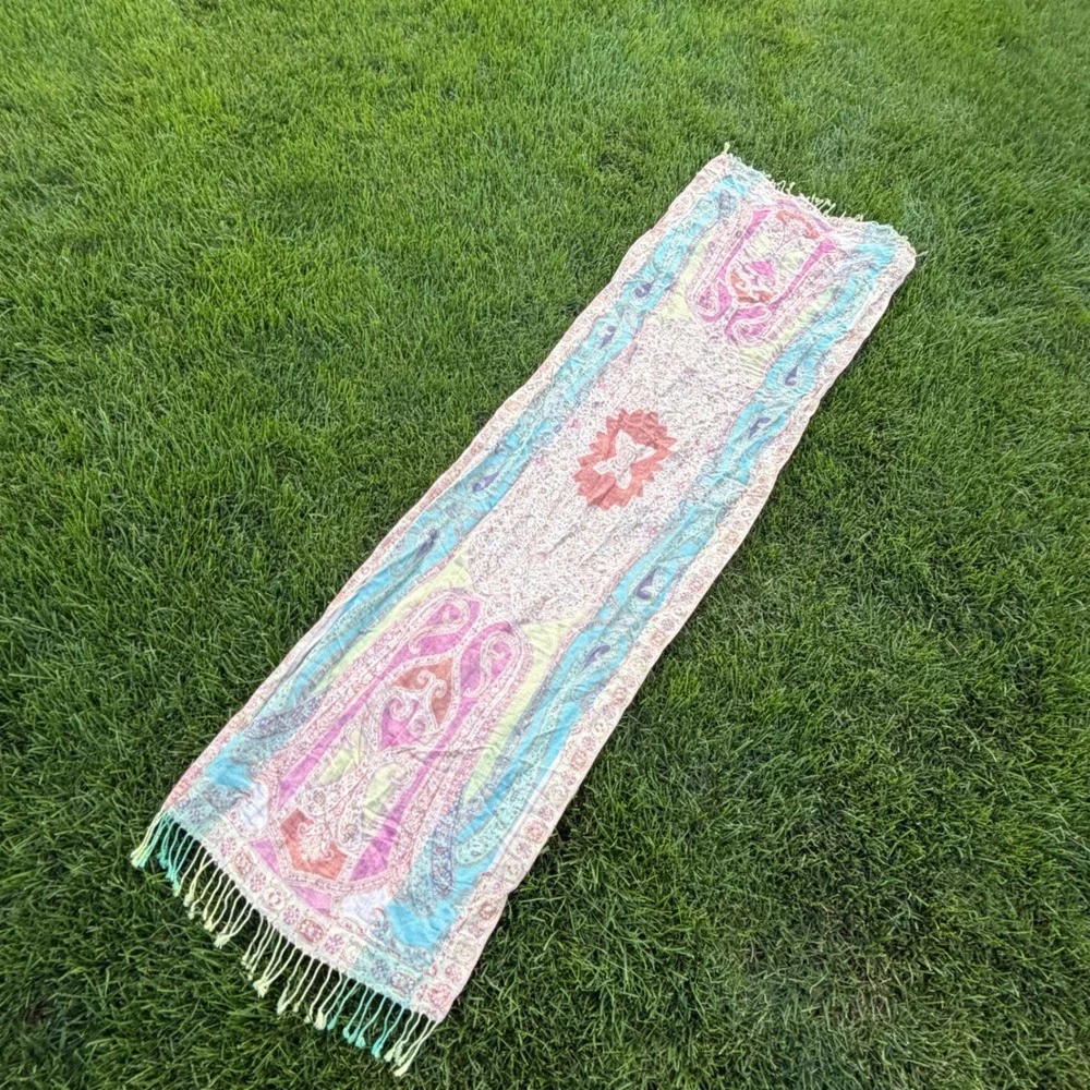 B+ Collection Eighteen Pink Paisley Scarf Rayon Blend Fringe Wrap 21x72